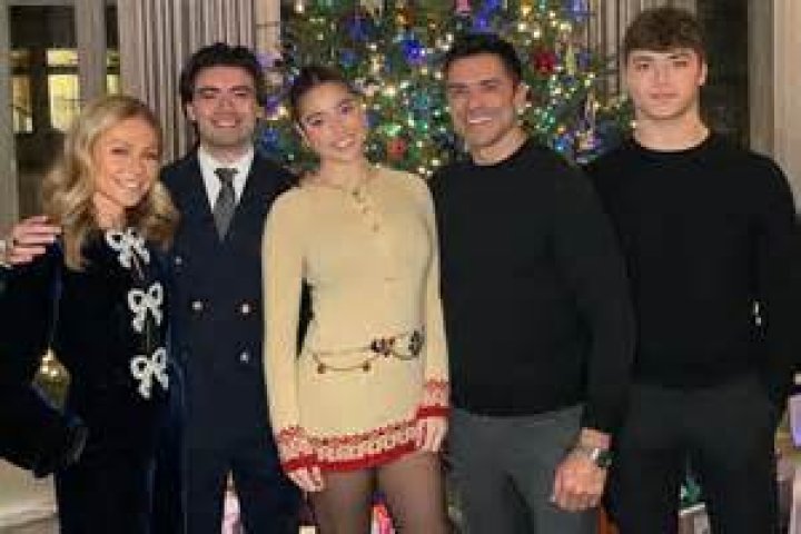Kelly Ripa's Son Michael Consuelos is Single and living his life fullest